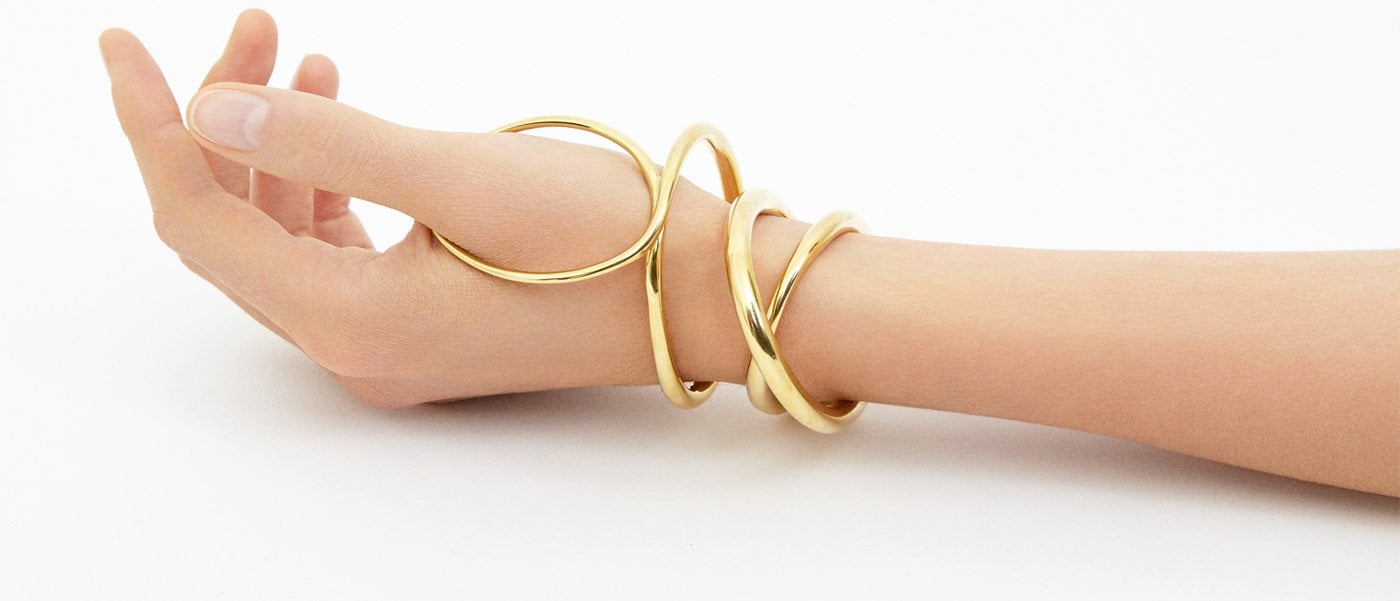 Jewellery and the new ways of wearing it