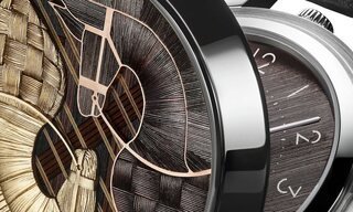  The Slim d'Hermès Masan Masan boasts oriental horsehair marquetry