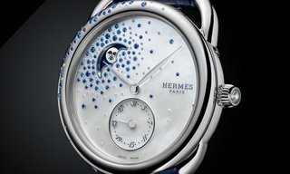 Hermès Arceau Petite Lune Jeté de diamants et saphirs