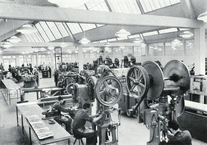 The factory floor of Métaux Précieux SA, an ancestor of Metalor