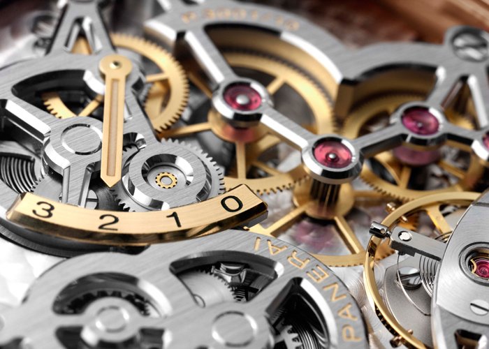 The P.3001/10 calibre, entirely developed and made by the Officine Panerai manufacture in Neuchâtel