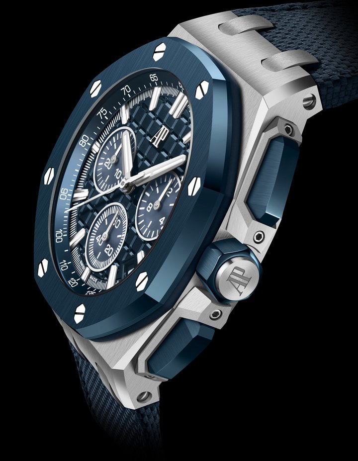 Audemars Piguet reveals a new shade of ceramic