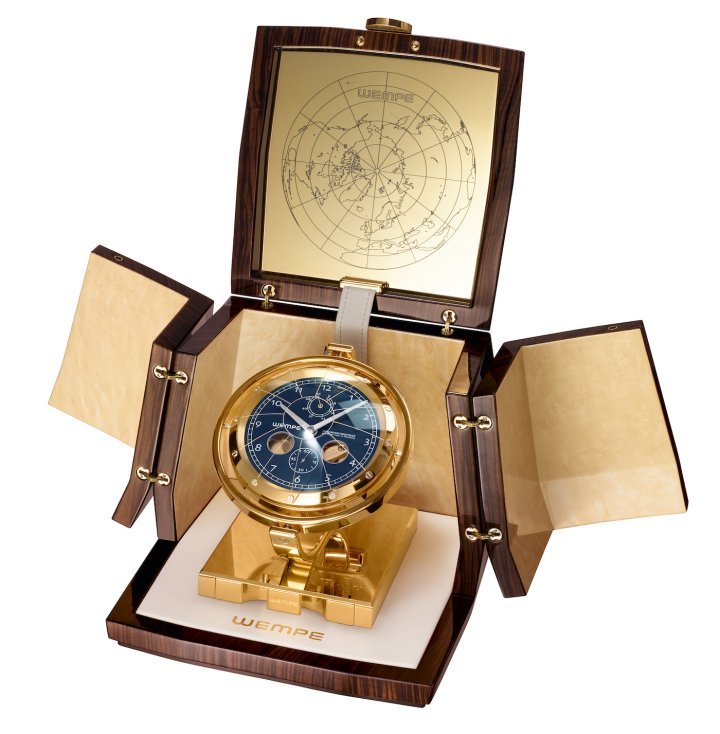 The Cube marine chronometer