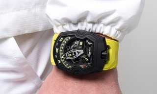 The UR-230 “Black Star” plunges Urwerk back into black