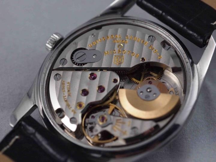 The beautiful Microtor movement Cal. 215 in a Polerouter 