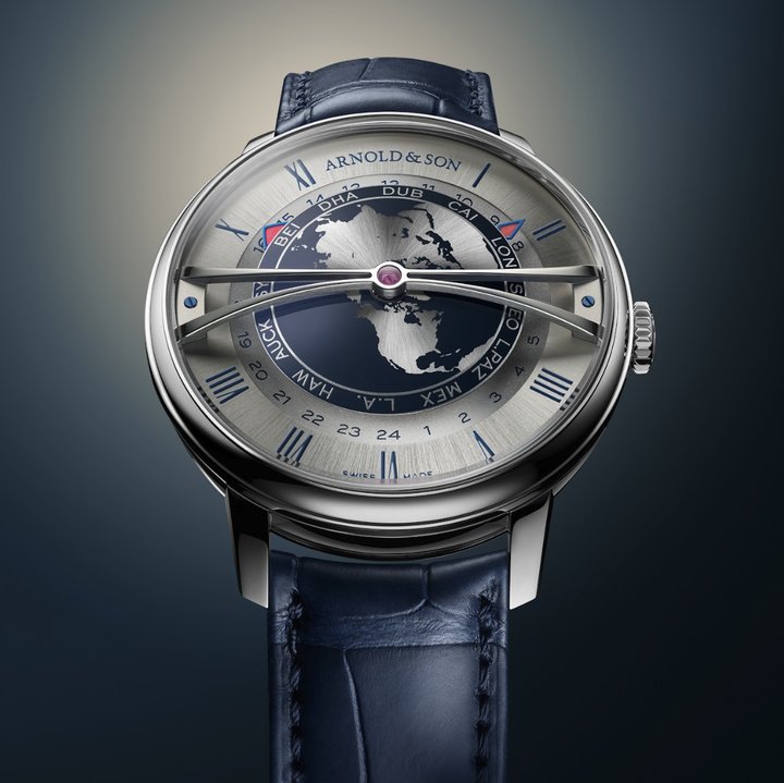 In its new 42 mm diameter, the Globetrotter 42 Steel comes in a steel case, available in two versions - named “Strand Blue” and “Greenwich Green” - each issued in a limited edition of 88 pieces.