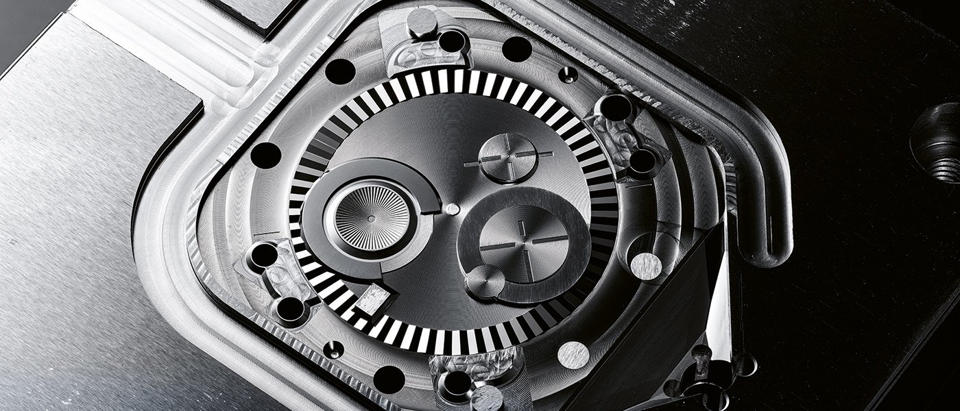 G-Shock MRG-B2100D-2A: Hanada-Iro blue and the spirit of Yamagata