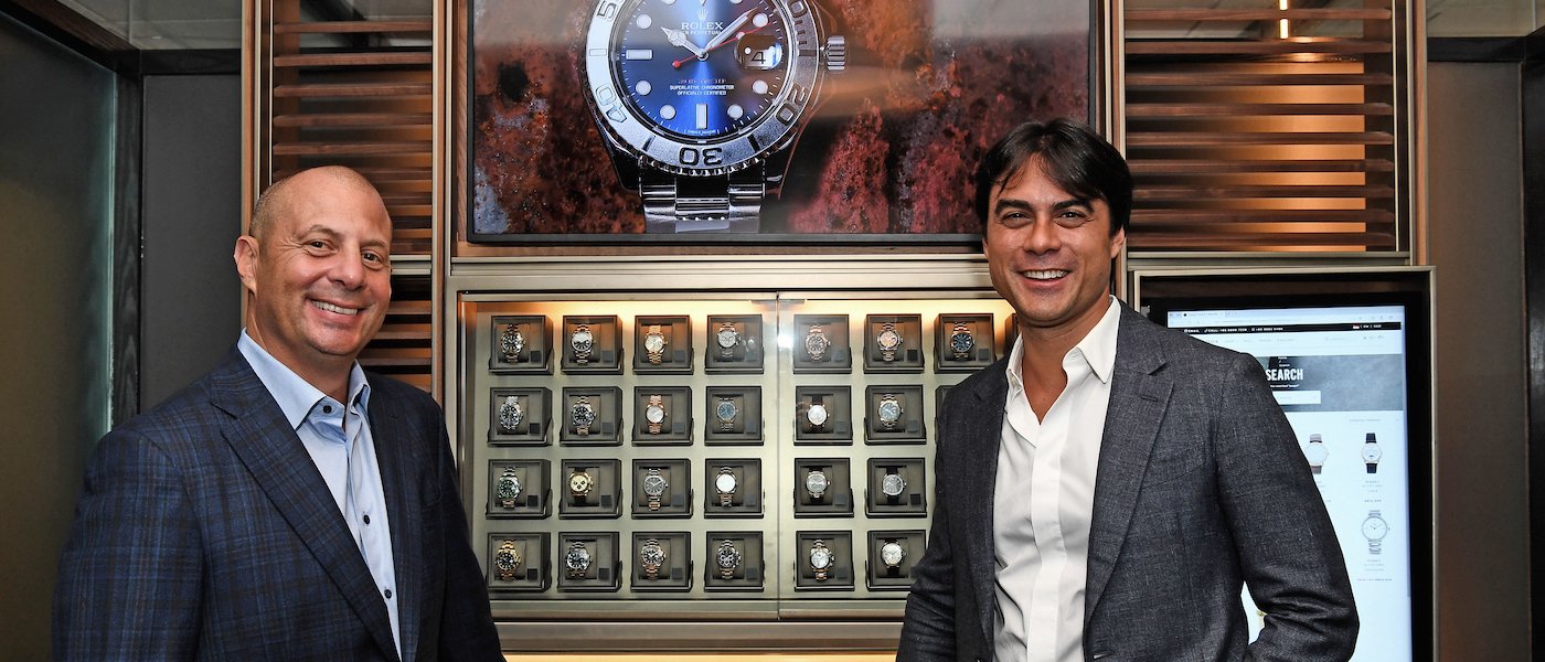 Watchbox pre owned watches sale