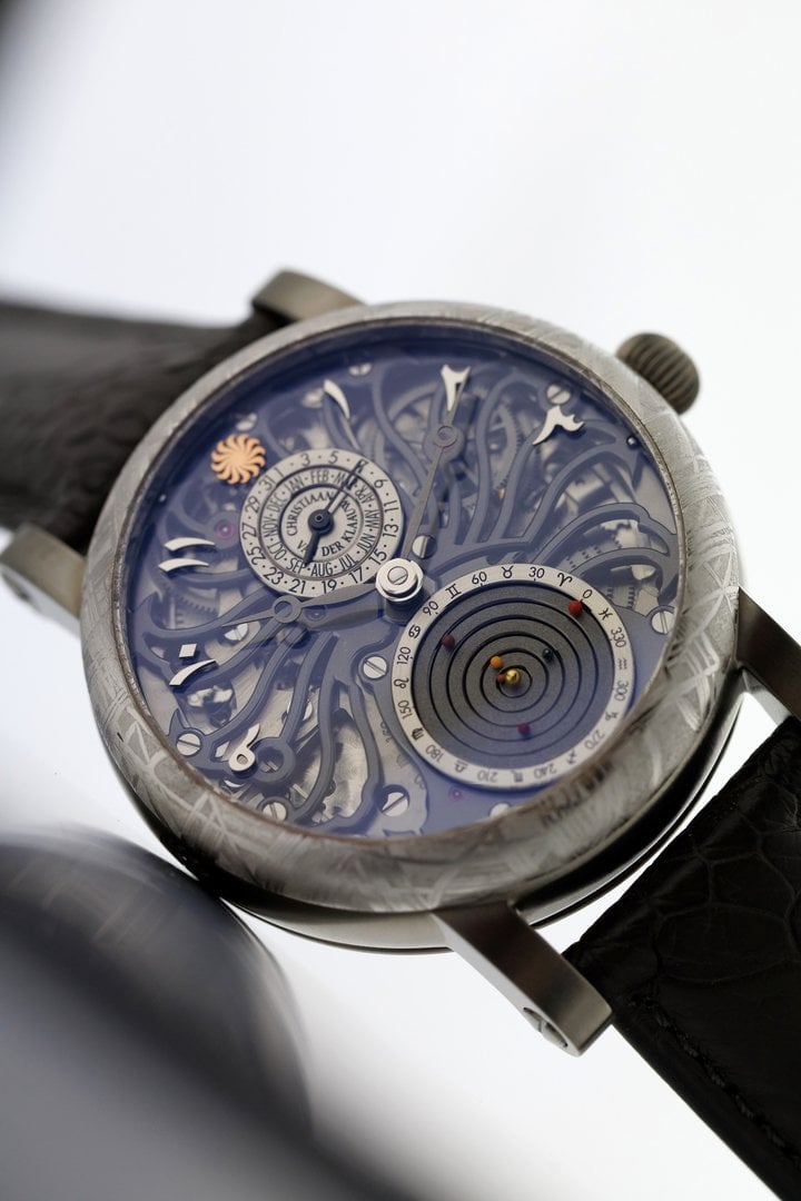 Christiaan van der Klaauw Planetarium ‘Julie': a celestial tribute in motion