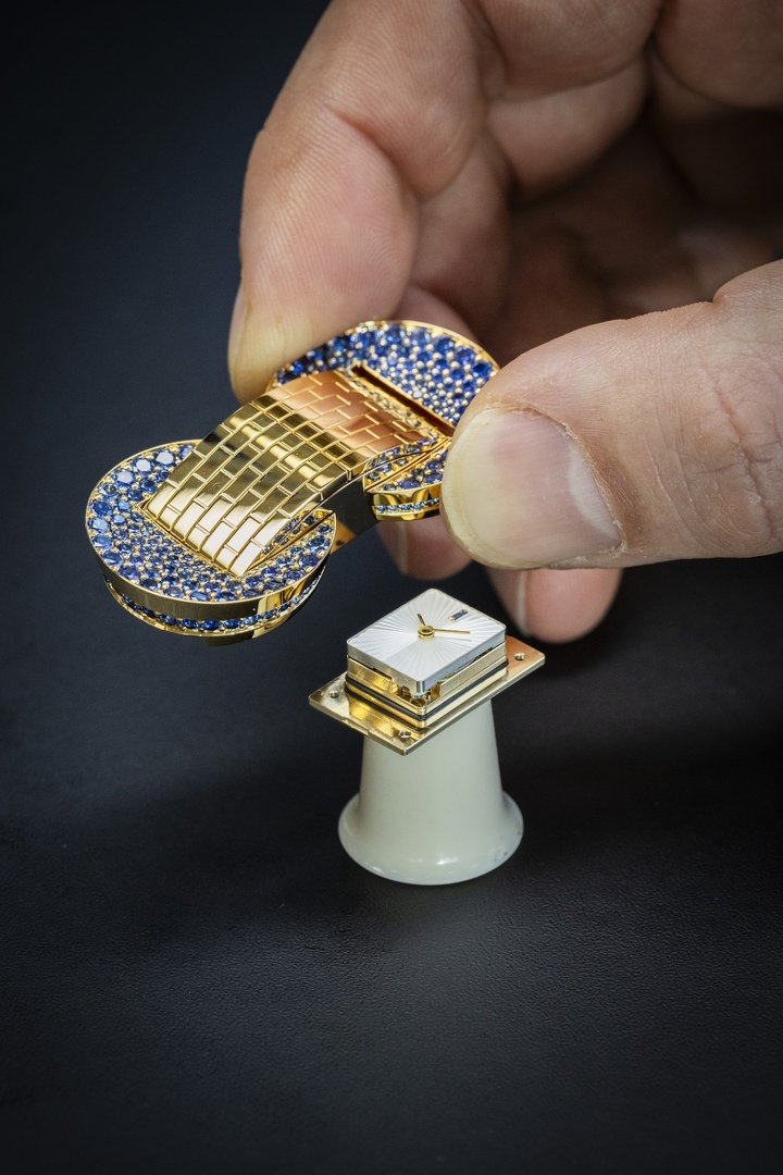 Van Cleef & Arpels, a little closer to the stars