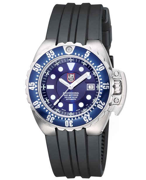 The 1500 Deep Dive Automatic by Luminox