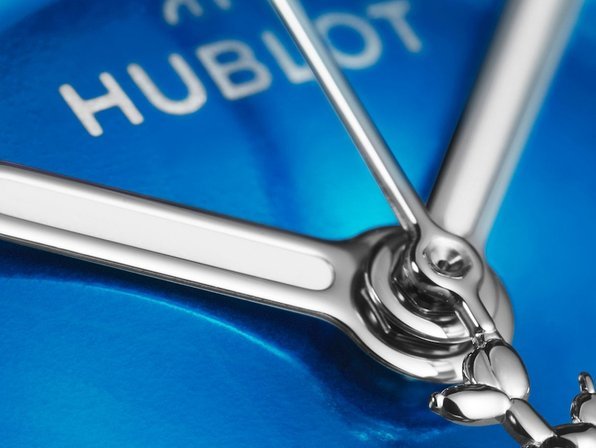 Hublot Classic Fusion Balloon Dog by Jeff Koons: time, inflated into art
