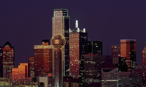 Business is booming for Dallas retailer Timeless