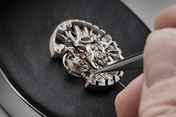 Divas' Dream Tourbillon Skeleton, Bulgari's romantic vision of nature