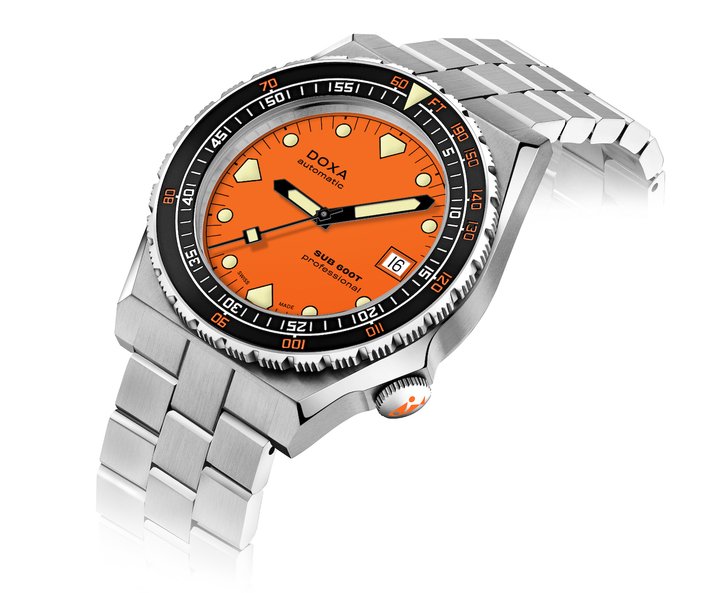 DOXA SUB 600T: a distinctive '80s vibe