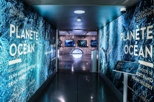 An exhibition dedicated to the film Planet Ocean is running at the Cité du Temps in Geneva until 9 June 2013