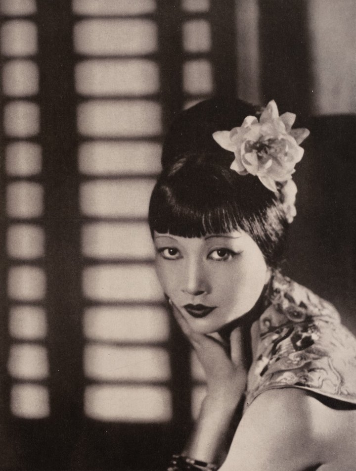 Anna May Wong (1905–1961), a fabulous Hollywood film star. Portrait from 1933 by Paul Tanqueray (1905–1991). Private collection. 