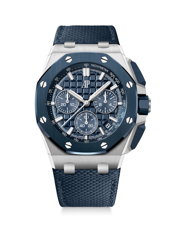 Audemars Piguet reveals a new shade of ceramic