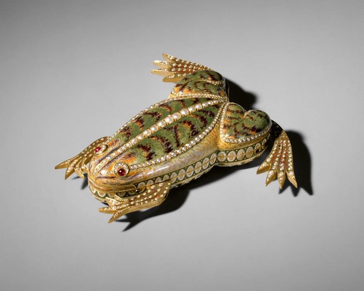 The Frog: like the amphibian it resembles, this restored automaton leaps forwards thanks to a complex system of hammers that strike its abdomen.