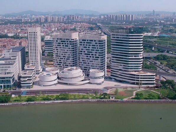 In Dongguan, Eddie Leung is building his watchmaking city