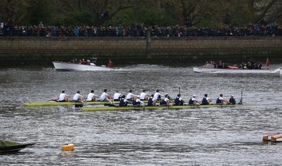 Oxford Team Wins Boat Race and Receives JeanRichard Aquascope