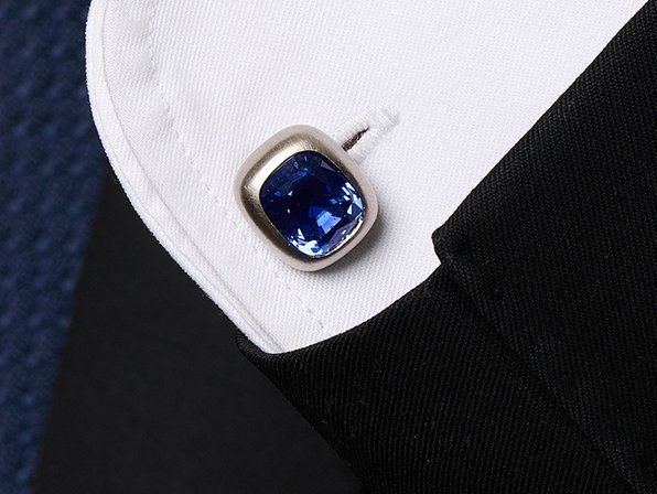 Cufflinks, the strongest link