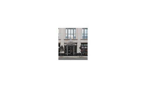 Ernst Benz inaugurates its first Boutique and celebrates Elizabeth Doerr 