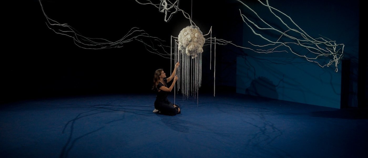 Vanessa Barragão, textile artist: “Creating with our hands is essential to our mental health”