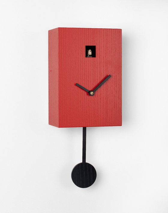 Introducing Søren Henrichsen, and modernist wood clock making 