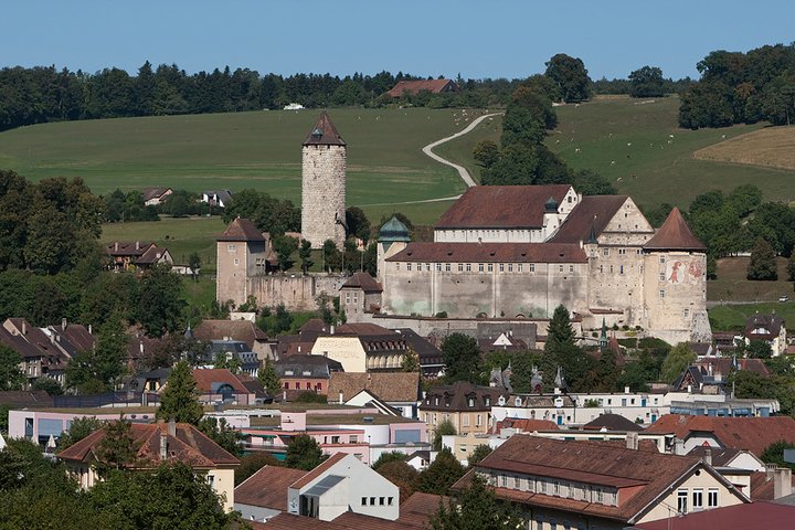 Porrentruy Castle, where the first watchmaking apprentices' workshop was set up in 1842.
