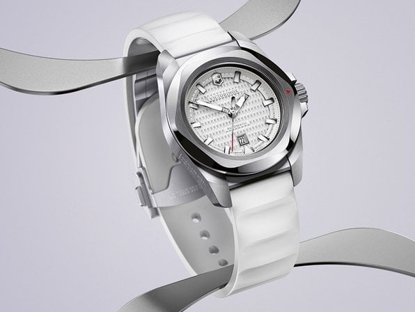 Victorinox Air Pro GMT Automatic & I.N.O.X. Small Automatic: versatility at its best