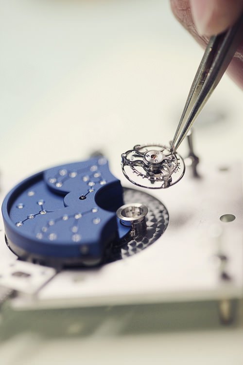 The G1769 tourbillon movement