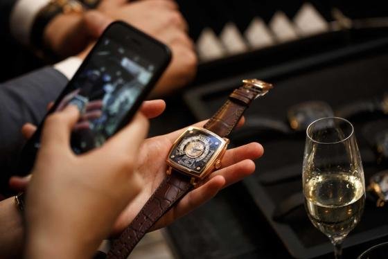 Surprise! Most people in Hong Kong don't care about watches…