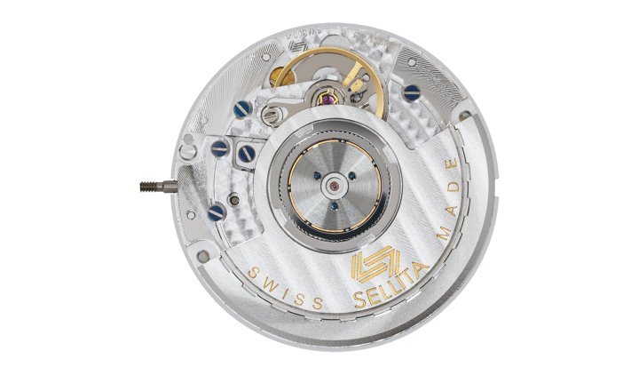 SW1000: High-end extra-thin automatic (20 mm diameter x 3.9 mm deep). Higher price segment for equipping ladies' and form watches.46-hour power reserve. Central hours and minutes. Quick-set date. Stop seconds mechanism.
