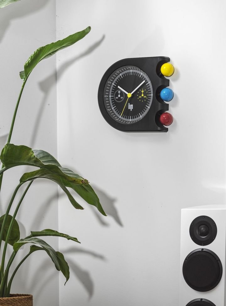LIP introduces the Mach 2000 as a contemporary clock