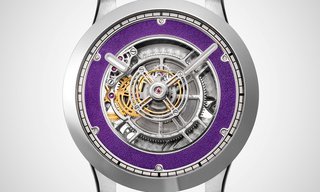 Kross Studio integrates its central floating tourbillon in new 42mm case