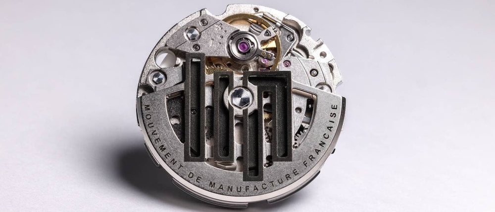 Lip restarts history with the R26