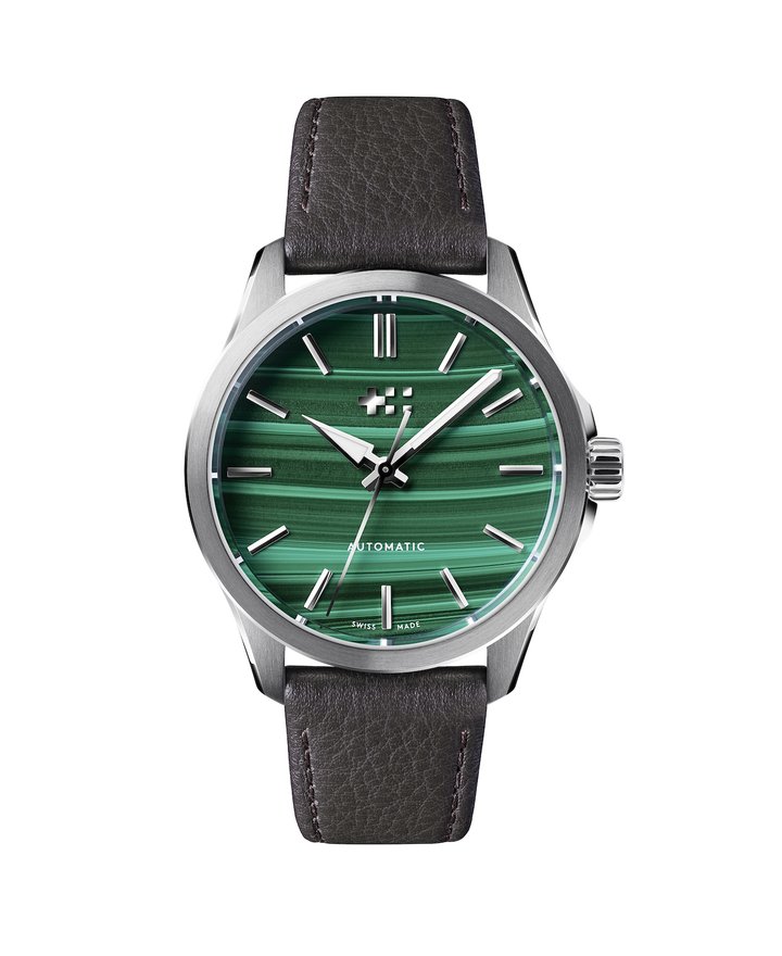Christopher Ward's new Sealanders sport rock solid style