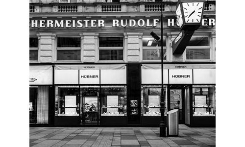 HÜBNER - A century of Haute Horlogerie in Vienna