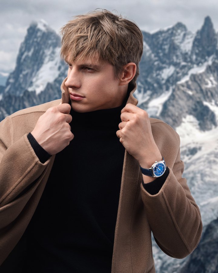 Akhor Bleu Azur Des Sommets