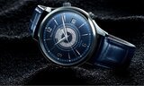 Jaeger-LeCoultre introduces two new Memovox models