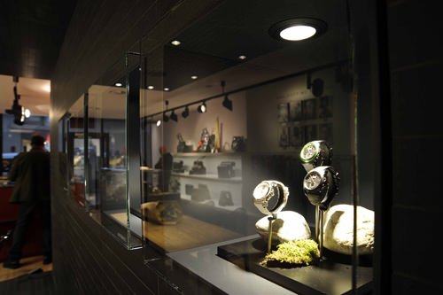 First Jordi Swiss Icon flagship store opens in Zurich 