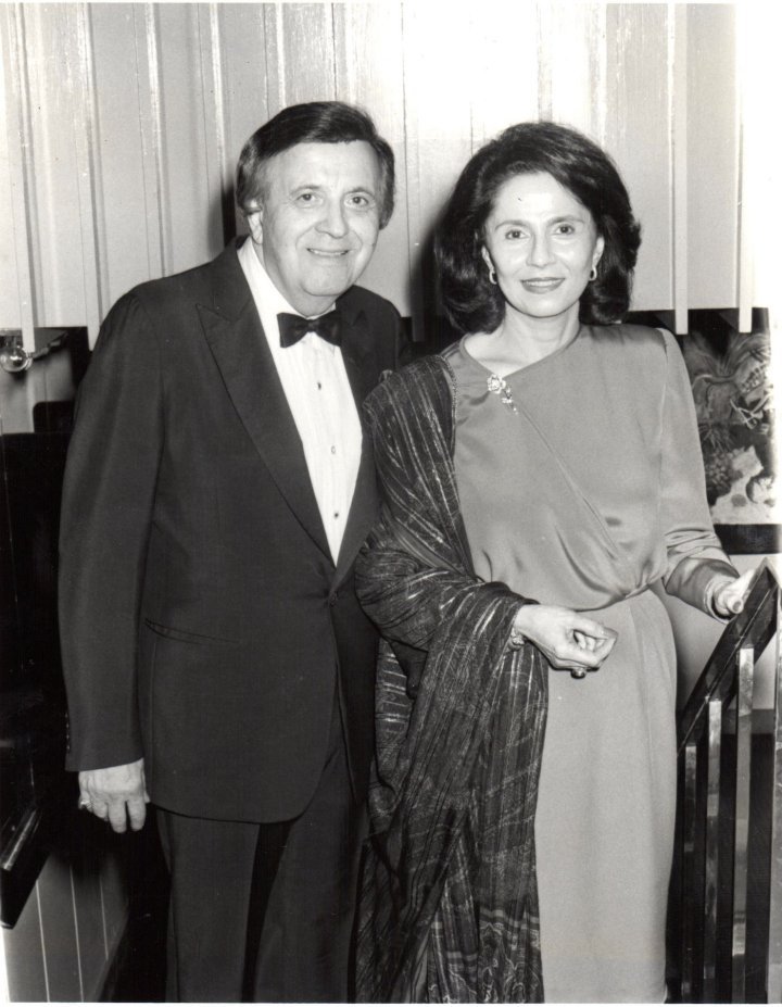 Edmund and Bettejean Ahee founded Ahee Jewelers in 1947. Throughout their lives, they distinguished themselves through acts of philanthropy.