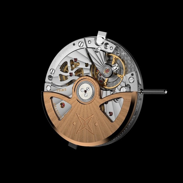 The 4200 calibre (self-winding, certified for 10 years with a 65-hour power reserve).