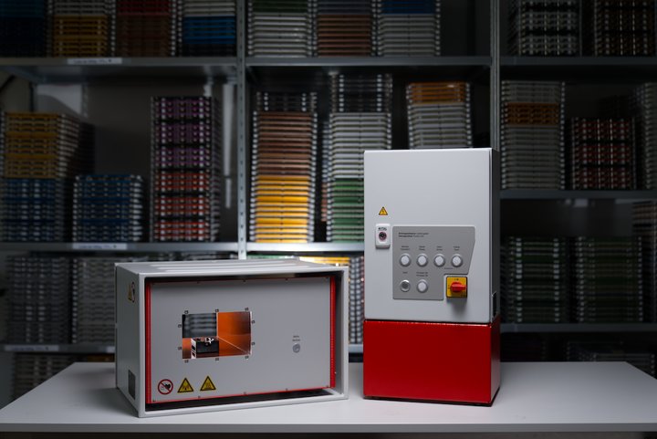 Demagnetiser