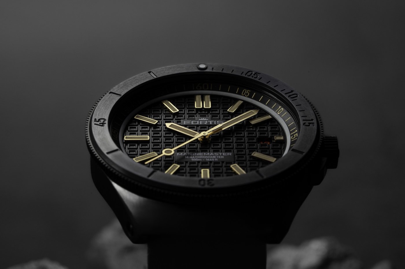 Fortis unveils the Marinemaster M-44 DLC Gravity Black and Black Resin