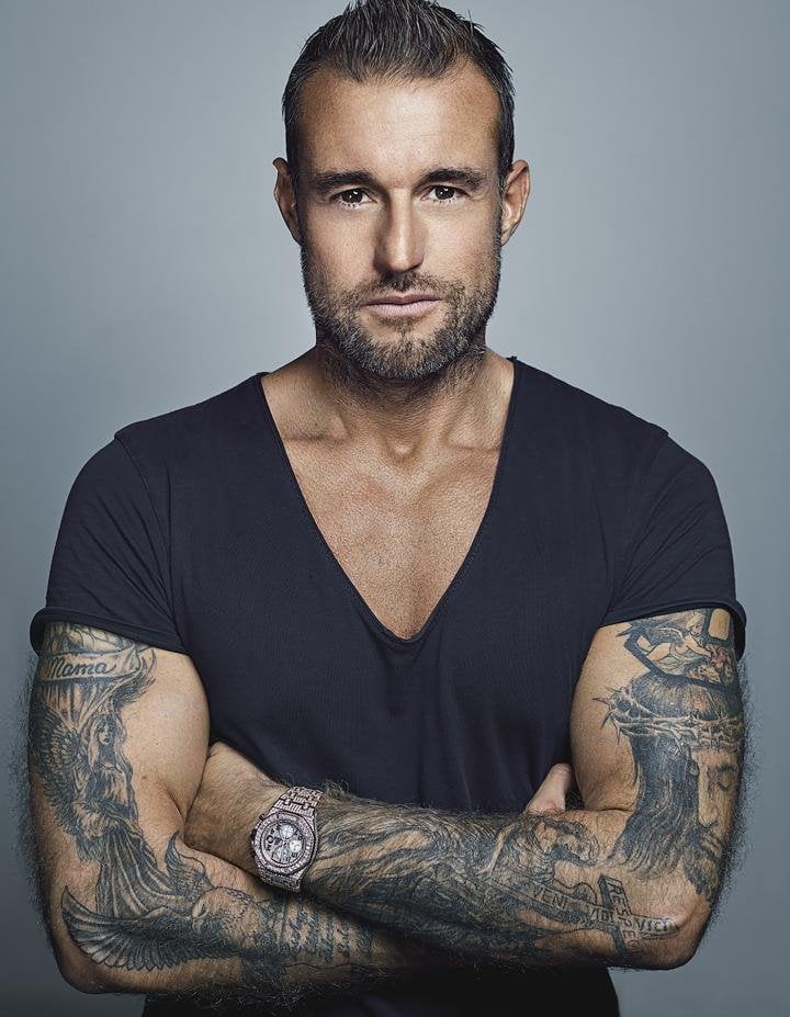 German fashion designer Philipp Plein has founded his eponymous brand, that operates today more than 200 stores worldwide. He is now adding watches and jewellery to his portfolio.