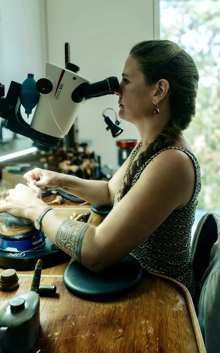 Engraver Jeanne-Valentine Ulrich in her workshop.