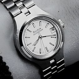 BULOVA “Mini-Accutron”