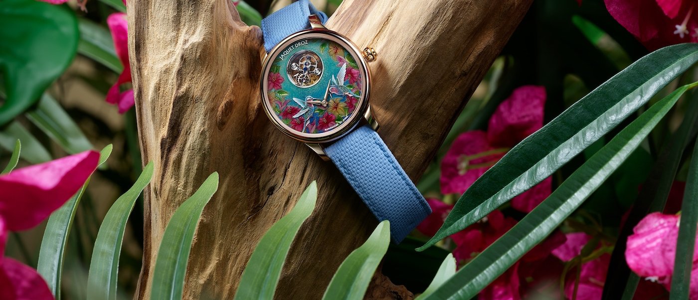 Jaquet Droz Petite Heure Minute Red Gold – Hummingbird